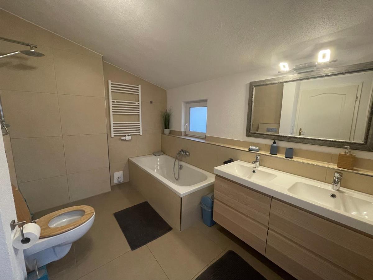 #7 Doppelzimmer Mit Gemeinschaftsbad Memmingen Eksteriør bilde